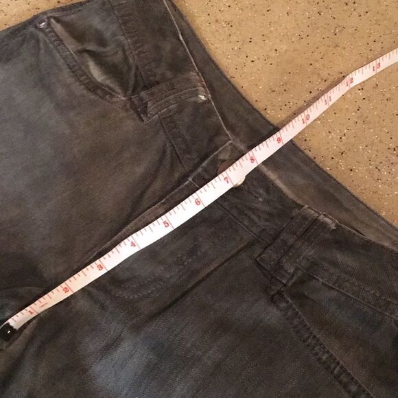 Cropped Cargo Jeans Olive Green - Picture 15 of 16